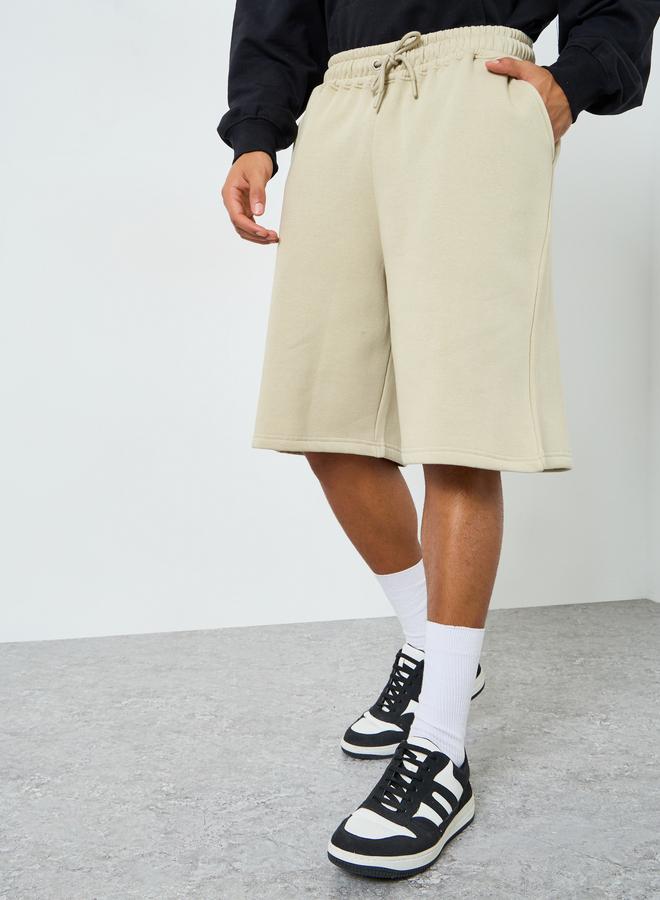 Styli Men Oversized Fleece Shorts - Image 1